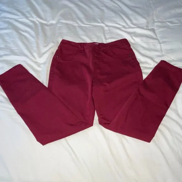 Ricki's Raspberry Red Color Skinny pants size 4 - Picture 2 of 6